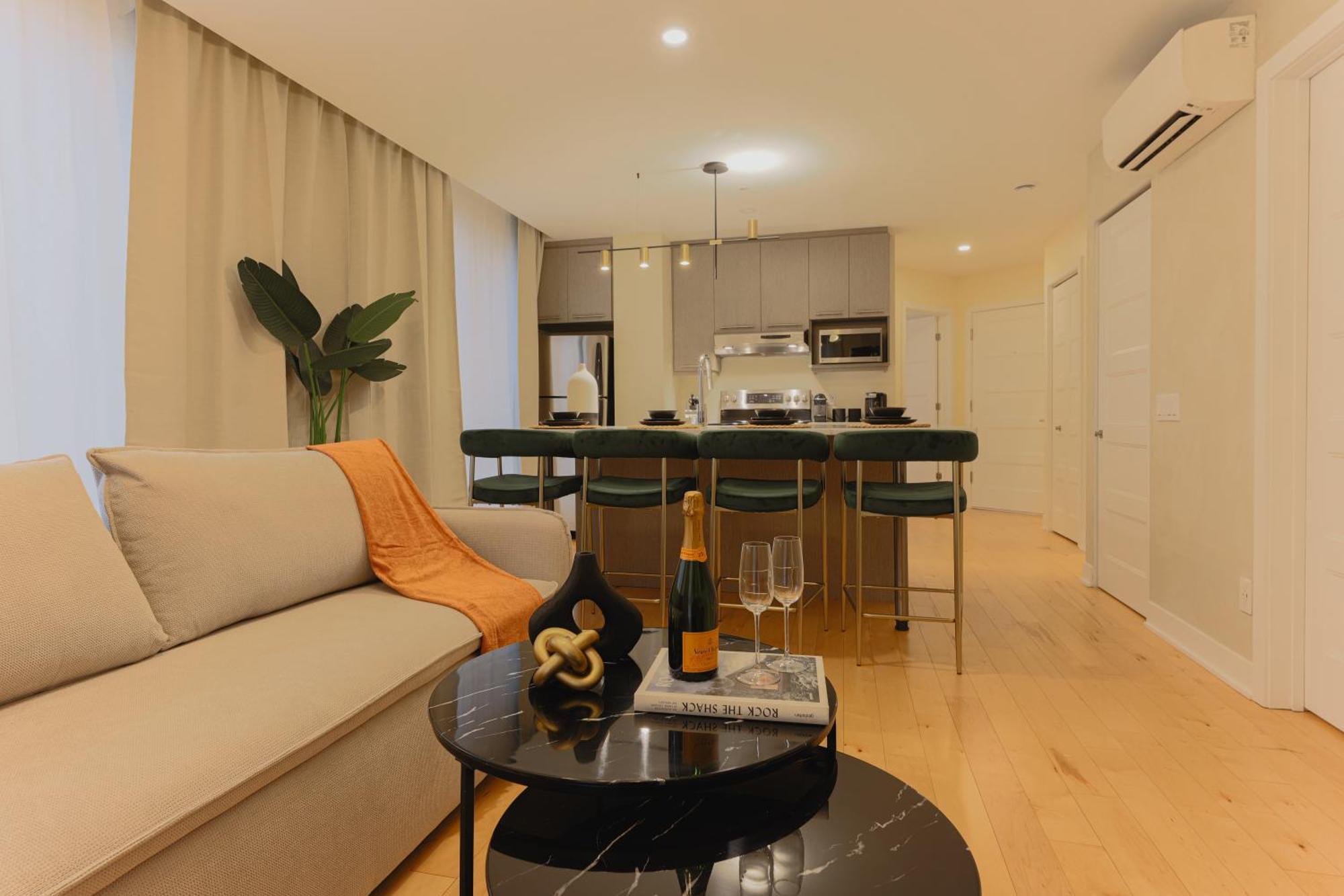 Rozenhaus Montreal Hotel Экстерьер фото