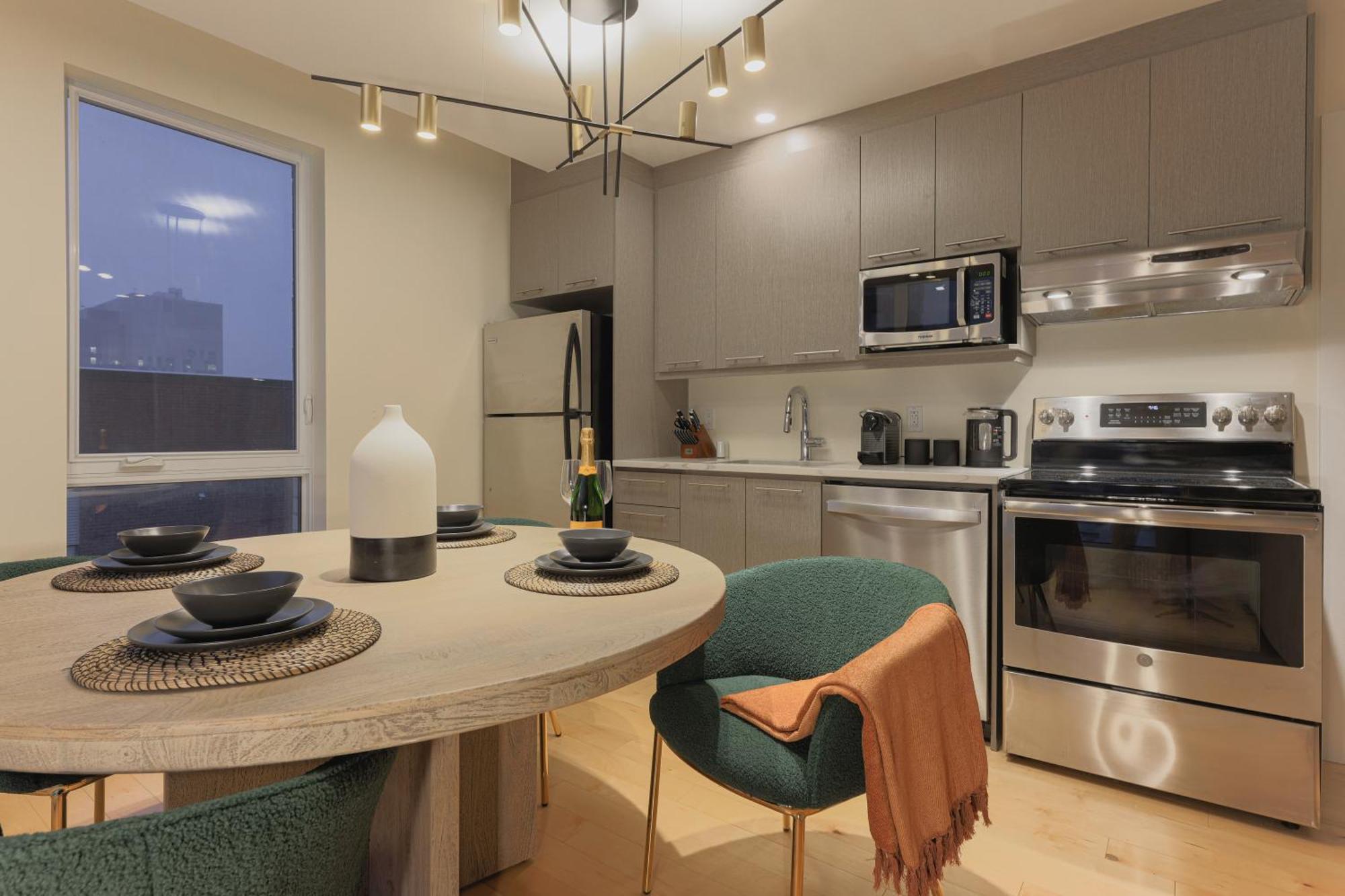 Rozenhaus Montreal Hotel Экстерьер фото