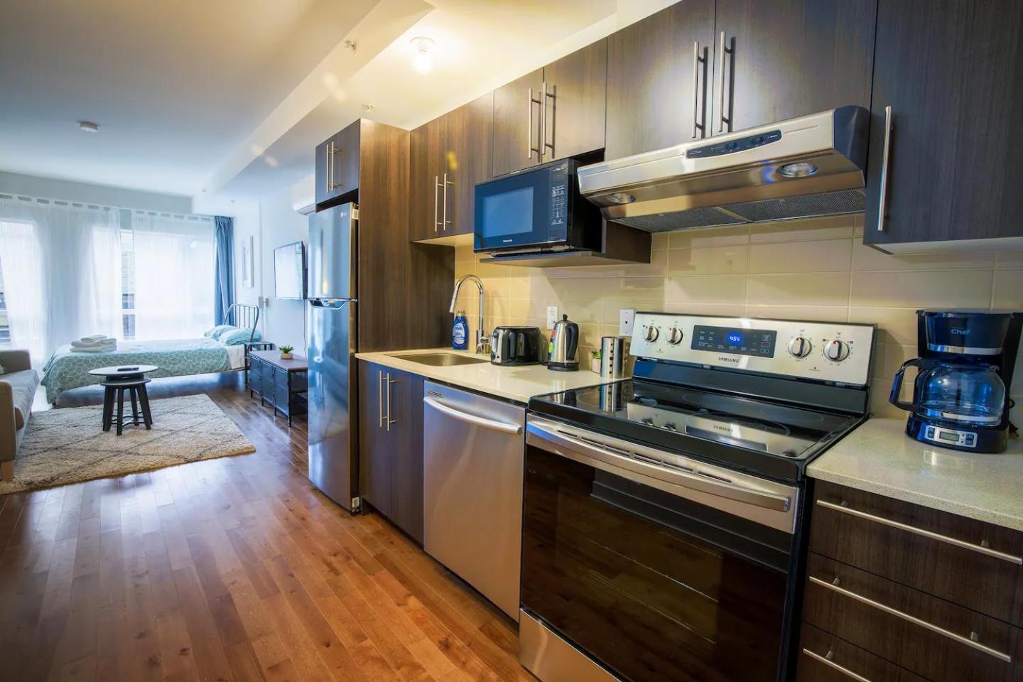 Rozenhaus Montreal Hotel Экстерьер фото