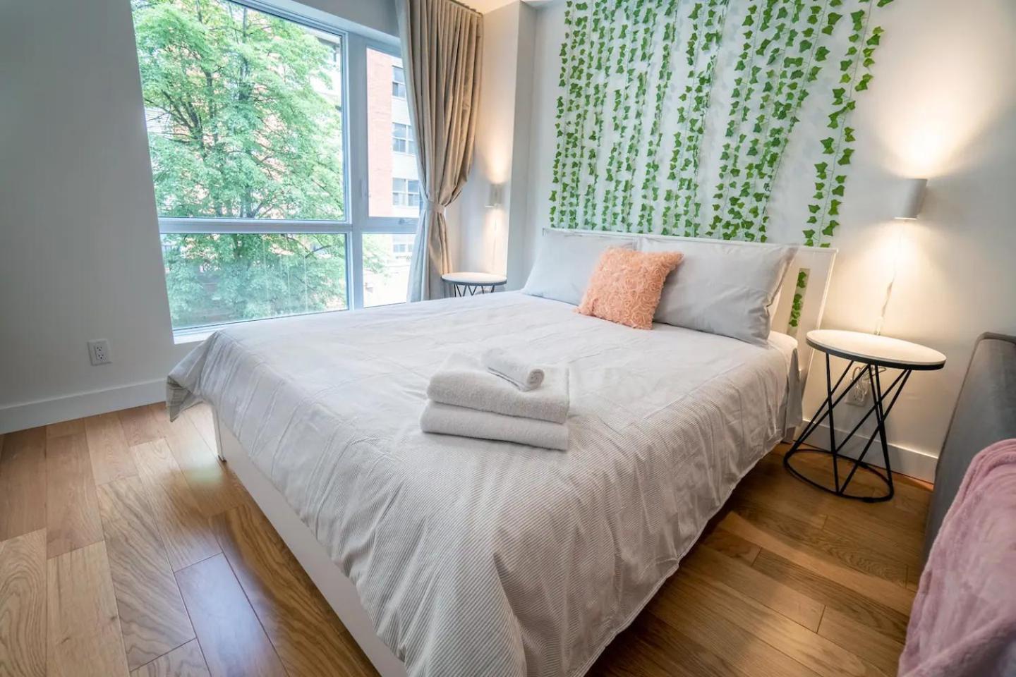 Rozenhaus Montreal Hotel Экстерьер фото